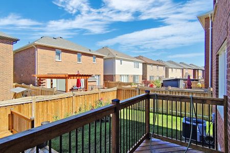 For Lease - 31 Leadenhall Road Unit# Upper, Brampton, Ontario - Photo 3