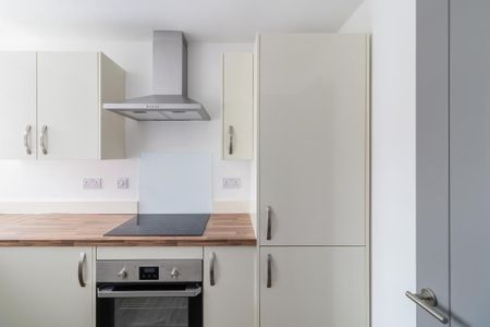 1 bedroom flat to rent - Photo 3