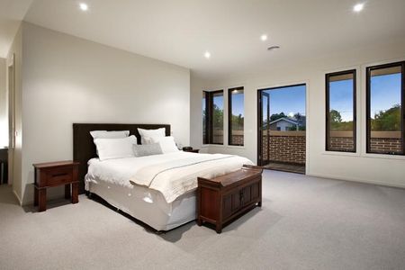 37 Halstead Street, CAULFIELD NORTH - Photo 4