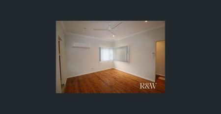 Prime Location - Photo 2