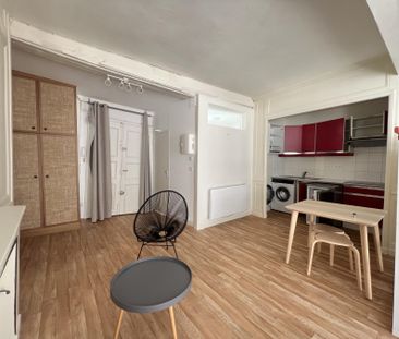 Location Appartement RENNES / Quartier CENTRE-VILLE - Photo 3