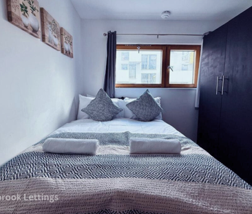 1 bedroom flat to rent - Photo 4
