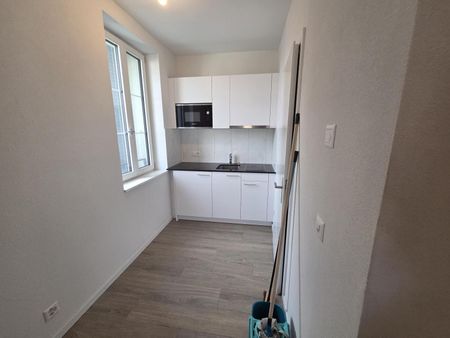 Charmant studio entièrement rénové en 2023 - Photo 4