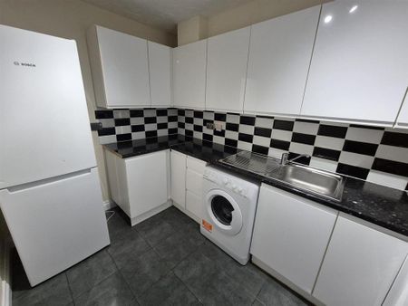 2 bedroom property to rent - Photo 5