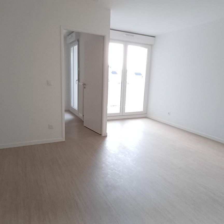 location Appartement T2 DE 43.42m² À SAVIGNY LE TEMPLE - Photo 1