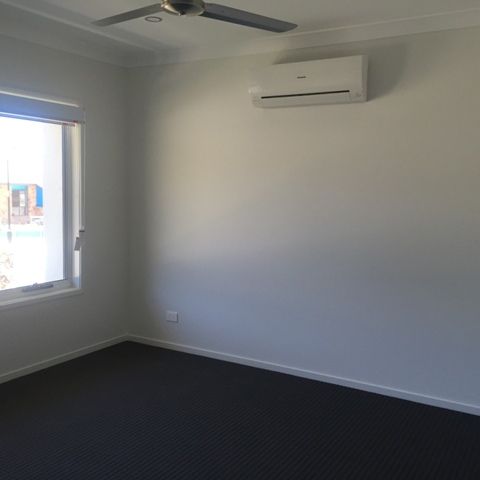 Beautiful Four Bedroom Home in Maudsland - Photo 1