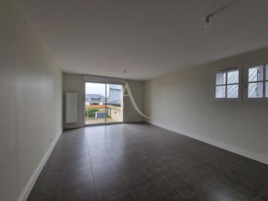 Location Appartement 4 pièces 112m² DOUE LA FONTAINE 49700 - Photo 1