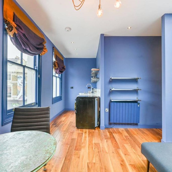 Studio to rent - Photo 1