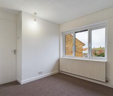 2 bedroom semi-detached house to rent - Photo 5