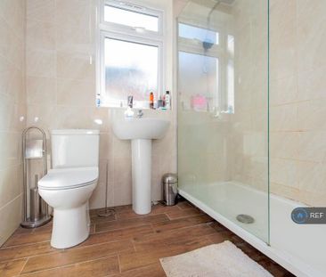 5 bedroom terraced house to rent - Photo 5