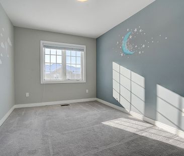 For Lease - 78 Port Arthur Crescent, Richmond Hill, Ontario - Photo 4