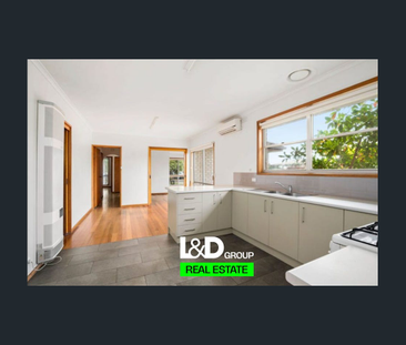 SPACE, LOCATION & ENDLESS POTENTIAL – A RARE LARA OPPORTUNITY! - Photo 3