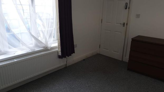 5 bedroom house share to rent - Photo 1