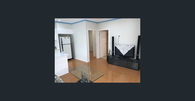 Beautiful 2 Bedroom Grannyflat - Photo 1