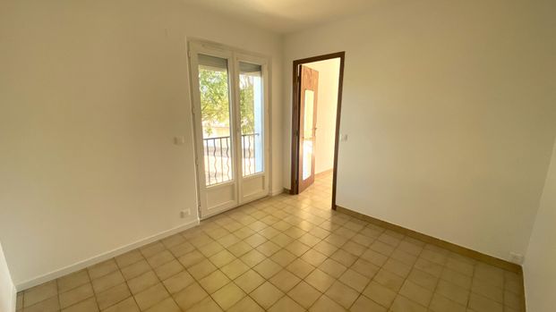 Appartement T2 près de VIDAUBAN à louer - Photo 1