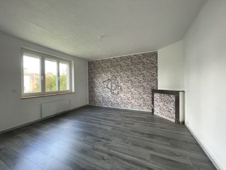 Location Maison 3 pièces 53m² CARMAUX 81400 - Photo 2