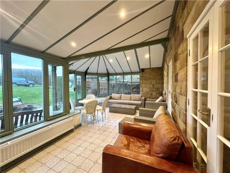 4 bedroom detached house to rent - Photo 5