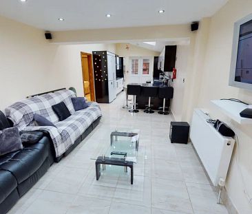 11 Watermill Close Selly Oak - Photo 3