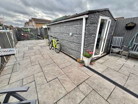 Haunchwood Road, Nuneaton, CV10 - Photo 4