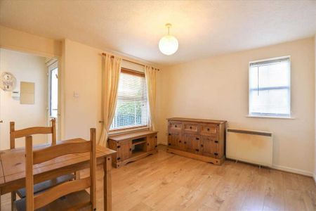 1 bedroom terraced house to rent - Photo 3