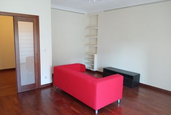 Apartamento T2 no Centro da Senhora da Hora em Matosinhos