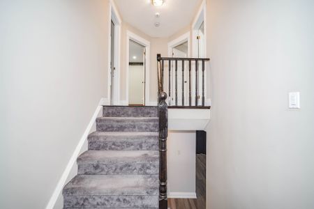 For Lease - 23 Downham Drive, Clarington, Ontario - Photo 4
