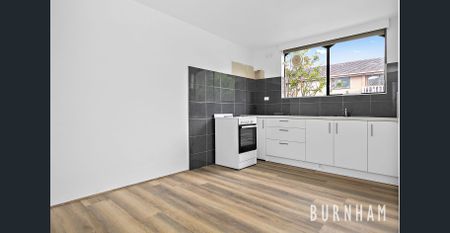 Wonderfully Renovated - Photo 4