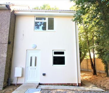 2 bedroom end of terrace house to rent - Photo 6