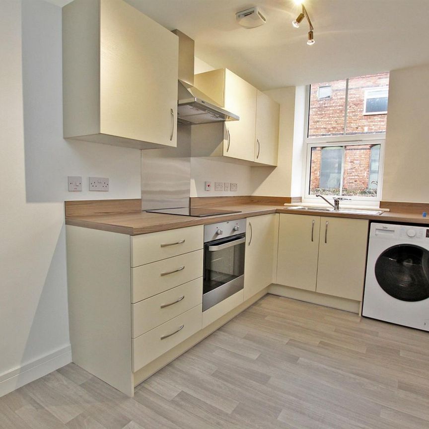 2 bedroom Apartment to rent - Photo 1