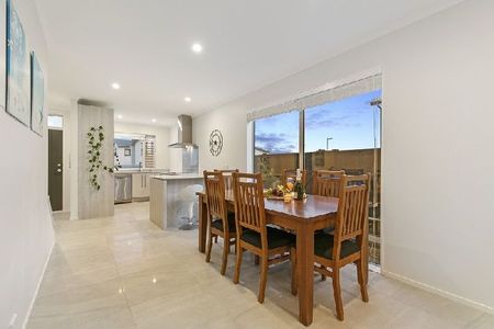 Property Management2 Flounder Rd, Hobsonville - House for Rent - Photo 4