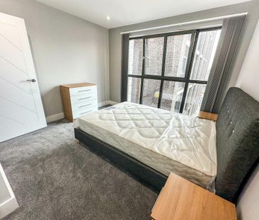 2 bedroom flat to rent - Photo 2