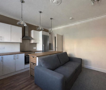 2 bedroom flat to rent - Photo 6