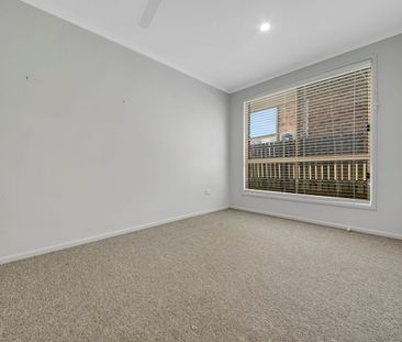 3 Ceri Court, New Auckland, Qld 4680 - Photo 2