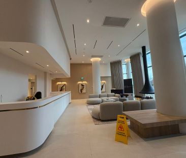 For Lease - 1 Fairview Road Unit# 519, Mississauga, Ontario - Photo 1