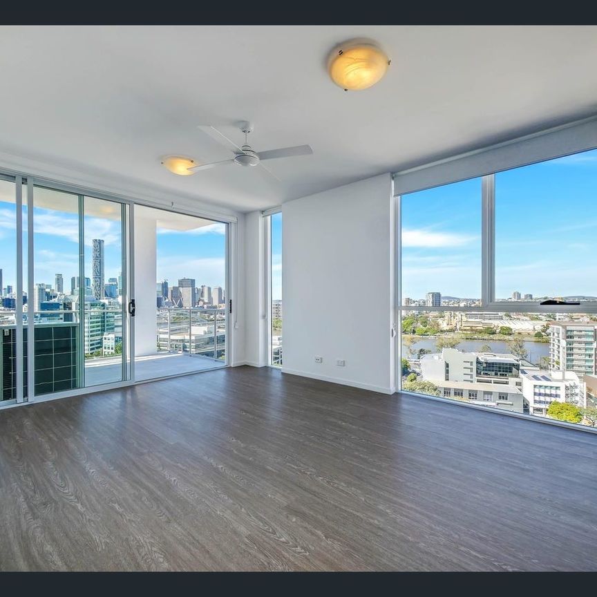 City-Fringe Living with Stunning Views & Resort-Style Amenities - Photo 1