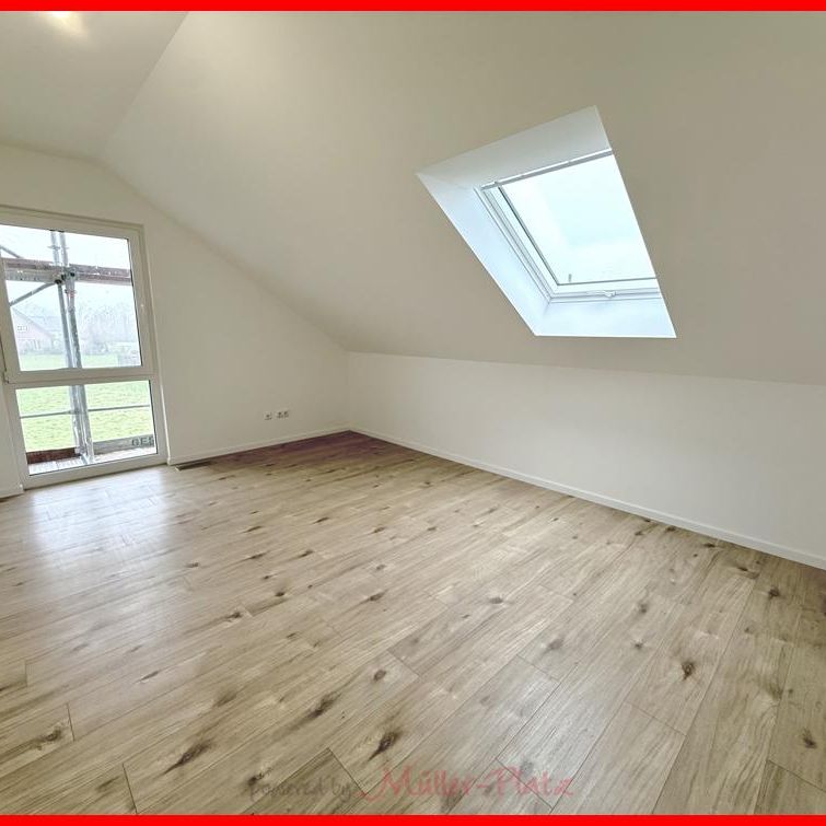 Modernes Wohnen auf zwei Etagen: Hochwertige Maisonettewohnung mit viel Licht und Balkon! - Photo 1