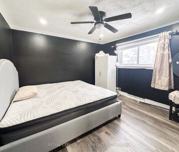 380 Arbor Court #Main floor - Photo 4