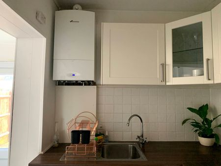 2 Bed End Terrace, Croydon, CR0 - Photo 5