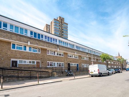 Gorgeous Flat with Bright and Lovely Garden in Battersea - Photo 3