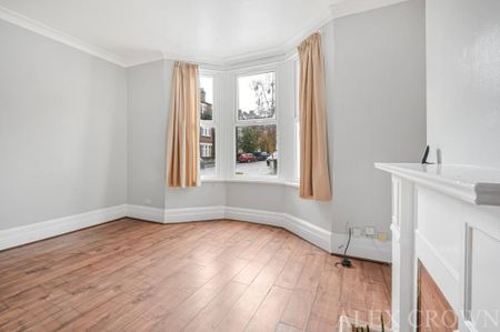 4 bedroom terraced house to rent - Photo 2