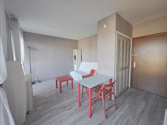 Location Appartement 1 pièce 21m² TOURS 37000 - Photo 1