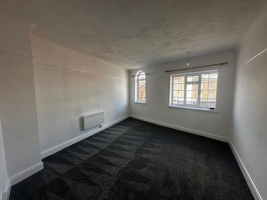 3 bedroom maisonette to rent - Photo 1