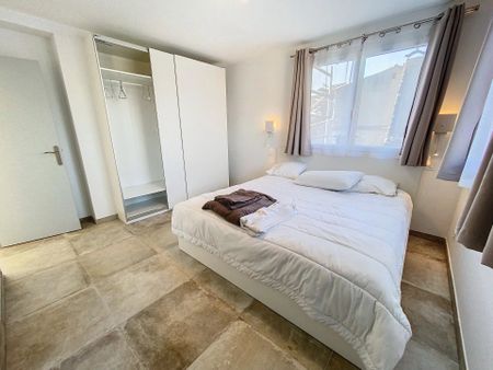 Location Appartement 2 pièces 54m² ANTIBES 06600 - Photo 3