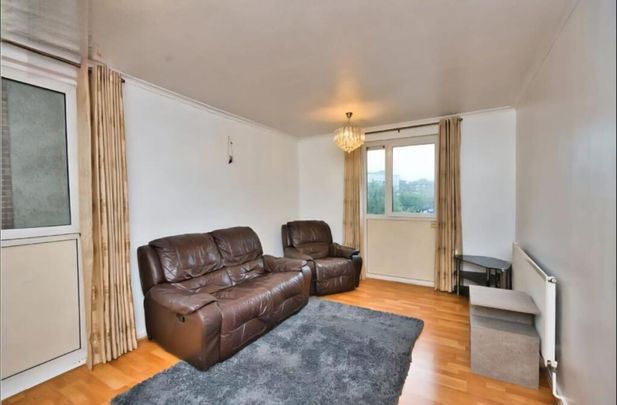 4 bedroom maisonette to rent - Photo 1