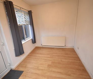 Milner Road, Heswall - Photo 1
