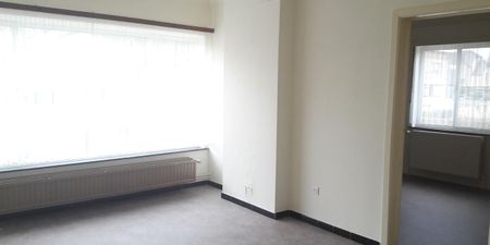 Appartement te huur in Genk voor € 650 met 1 slaapkamer - Foto 2