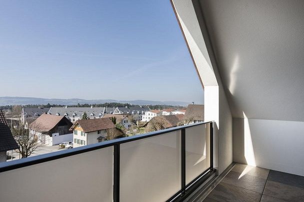 Traumhafte 5.5-Zimmer-Wohnung im Grünen zu vermieten - Foto 1