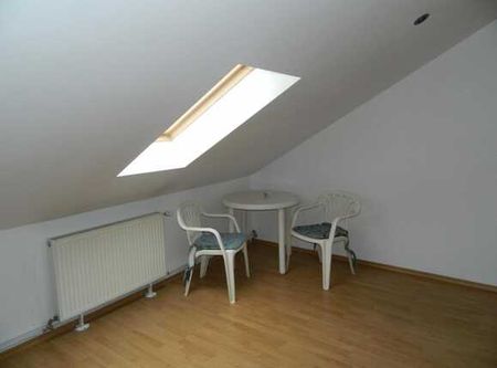 Apartament 4 camere, 90 mp, 3 parcari, zona strazii Bucuresti - Fotografie 3