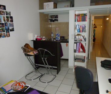 APPARTEMENT T2 28M - Photo 2