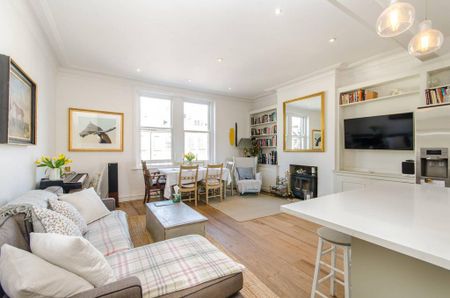 3 bedroom maisonette to rent - Photo 2